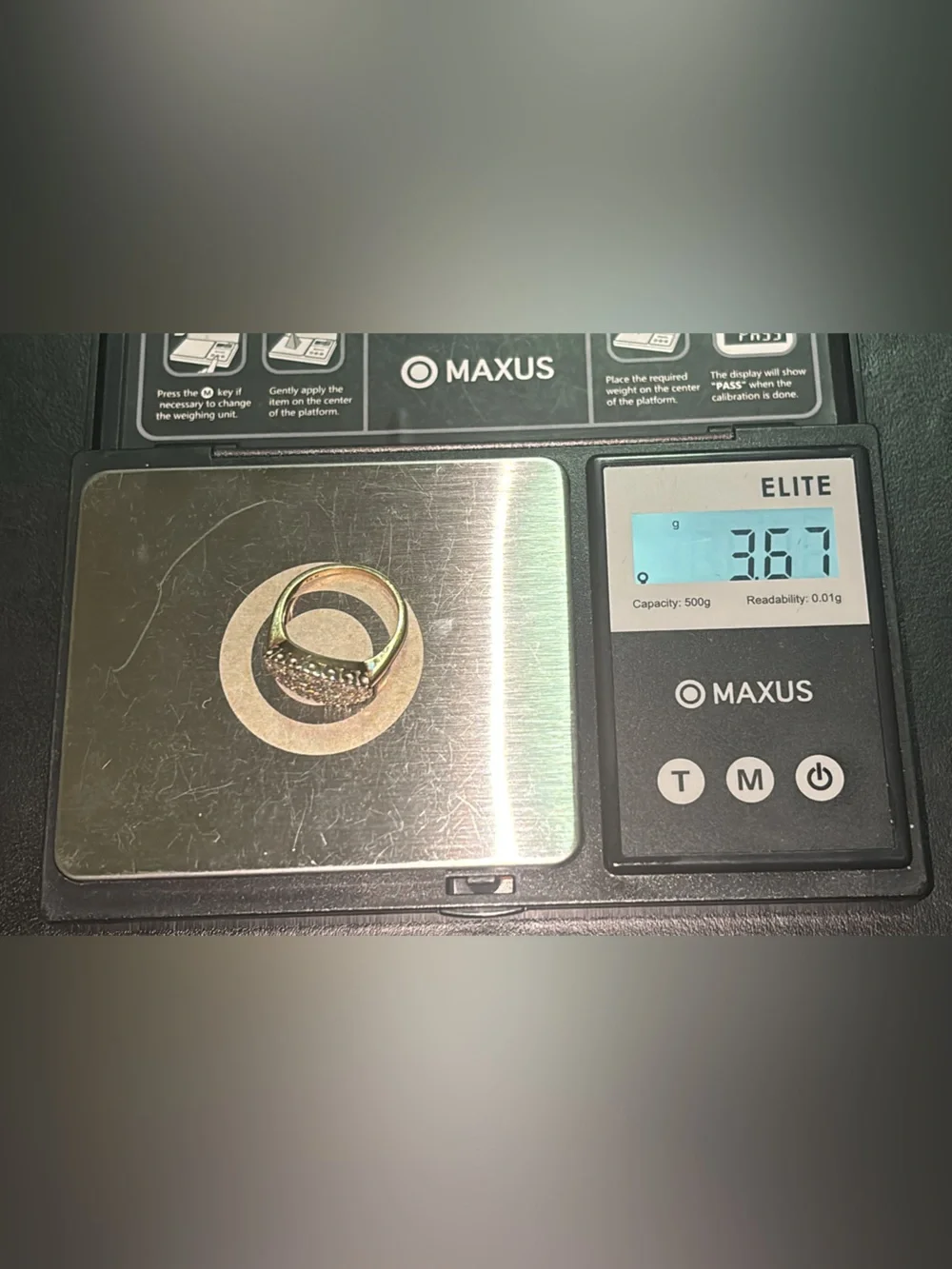 N/A elegant solid